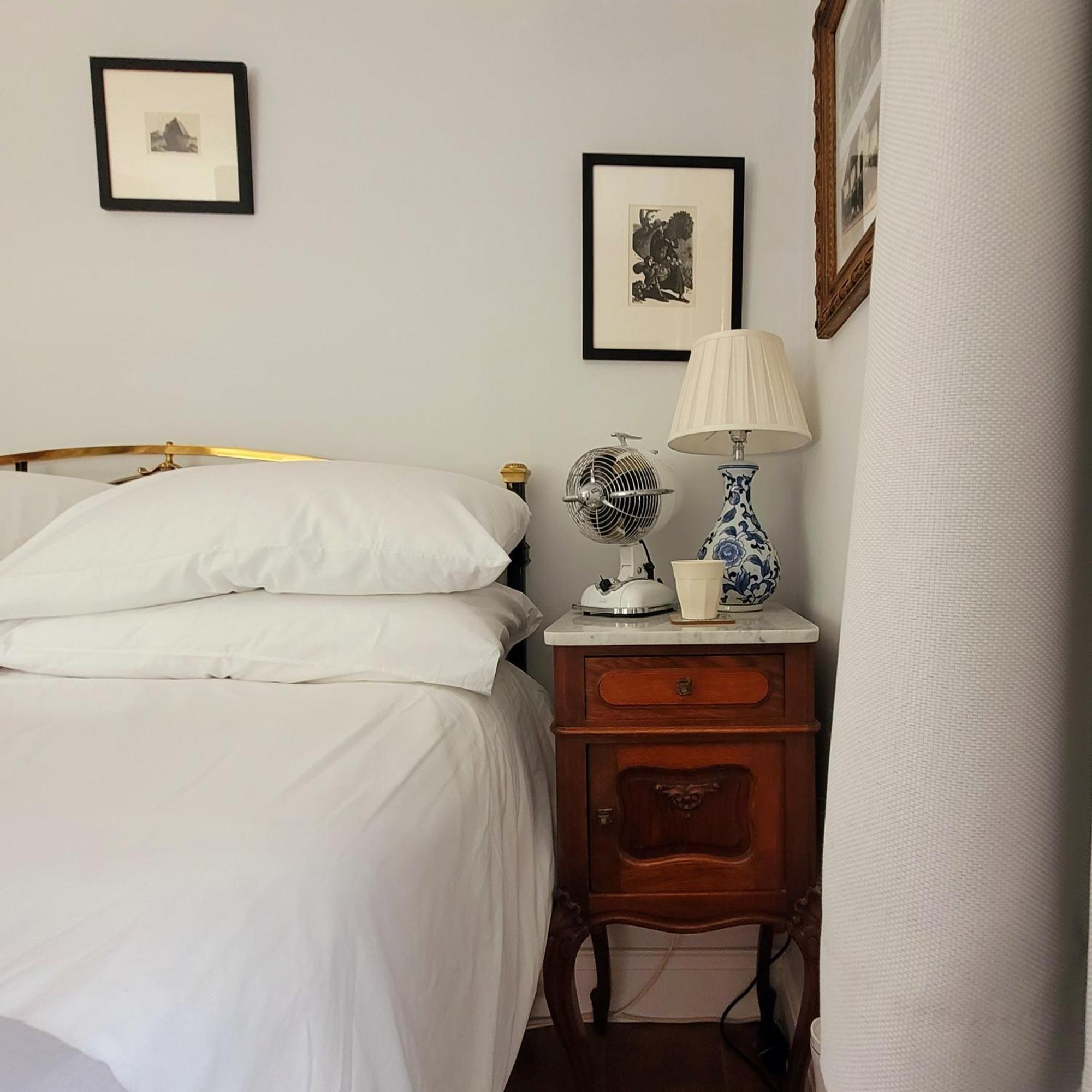The Old School B&B Chichester Cameră foto